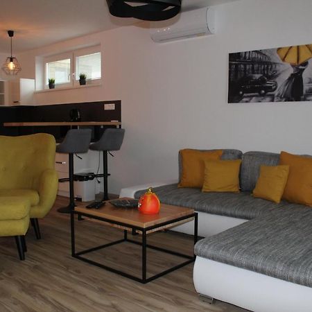 Apartment Anno Dunajská Streda Eksteriør billede