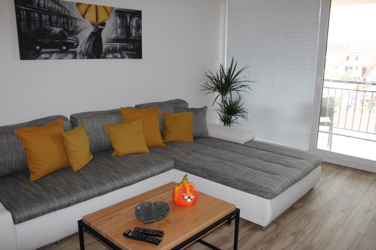 Apartment Anno Dunajská Streda Eksteriør billede