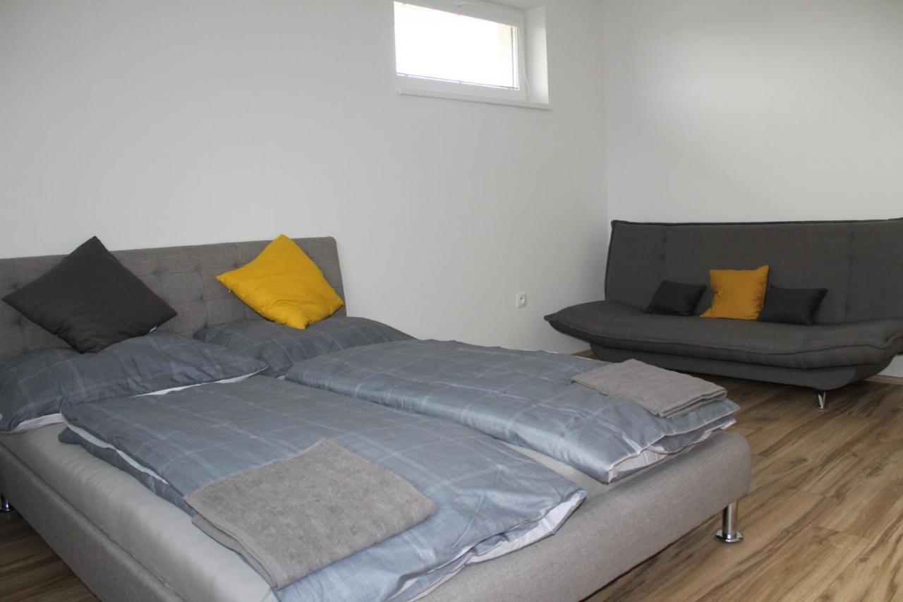 Apartment Anno Dunajská Streda Eksteriør billede