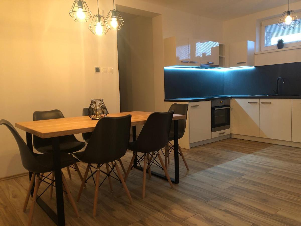 Apartment Anno Dunajská Streda Eksteriør billede